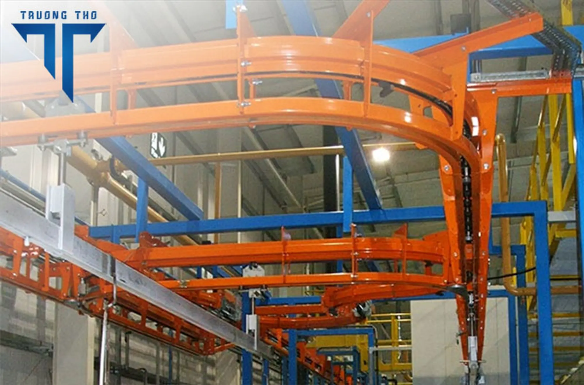 Băng chuyền xích treo