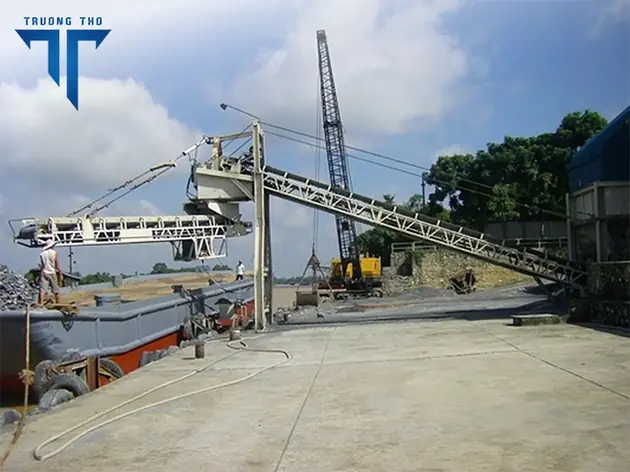 băng tải cao su cầu cảng