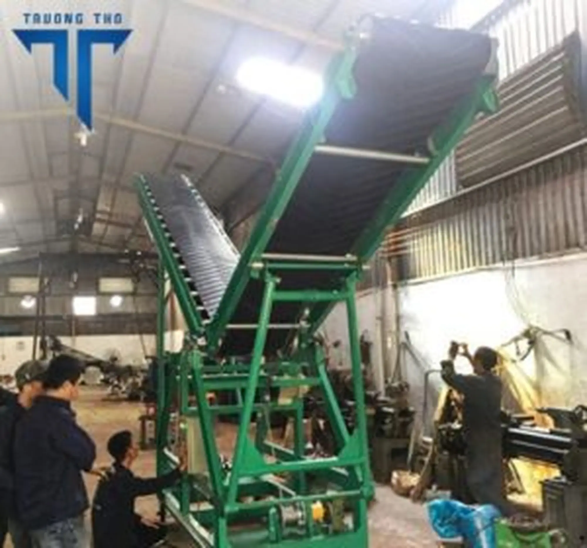 Băng Tải Cánh Bướm