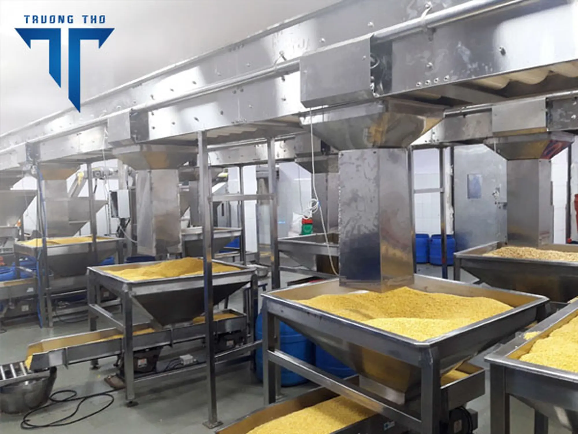 gầu tải công nghiệp