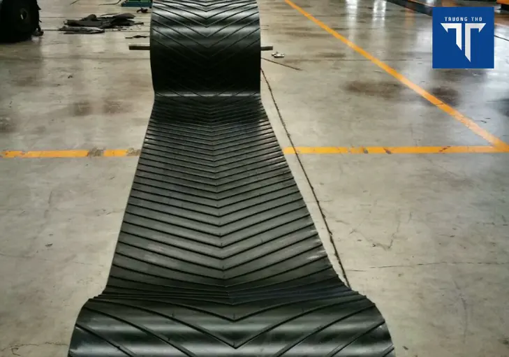 băng tải cao su là gì