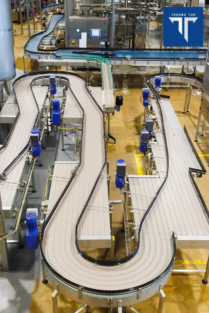 ưu điểm băng tải xích nhựa